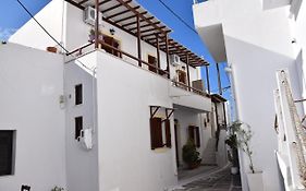 Naoussa Center Cycladic House